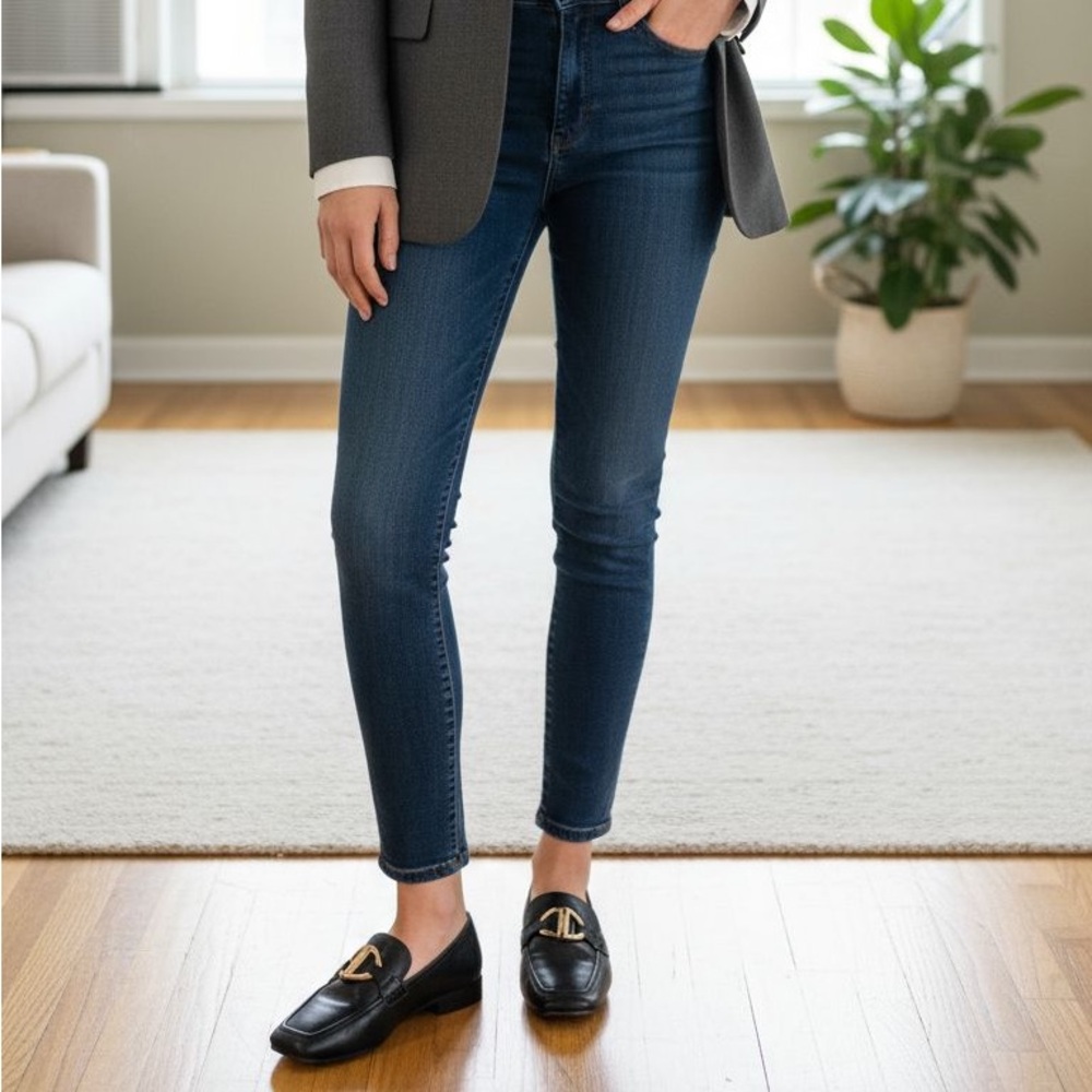 DKNY FERN LOAFERS